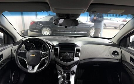Chevrolet Cruze II, 2012 год, 899 000 рублей, 10 фотография