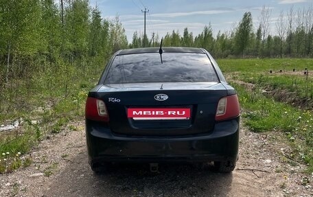 KIA Rio II, 2010 год, 150 000 рублей, 4 фотография