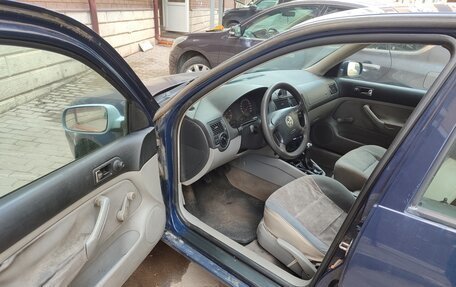 Volkswagen Golf IV, 1998 год, 210 000 рублей, 2 фотография