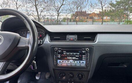 Skoda Rapid I, 2014 год, 900 000 рублей, 9 фотография