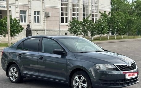 Skoda Rapid I, 2014 год, 900 000 рублей, 2 фотография