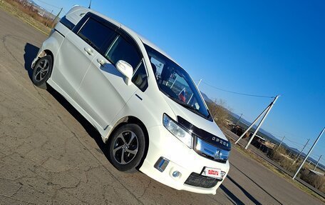 Honda Freed I, 2012 год, 1 200 000 рублей, 4 фотография