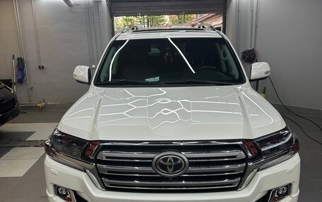 Toyota Land Cruiser 200, 2016 год, 6 700 000 рублей, 4 фотография