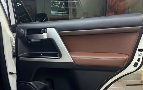 Toyota Land Cruiser 200, 2016 год, 6 700 000 рублей, 13 фотография