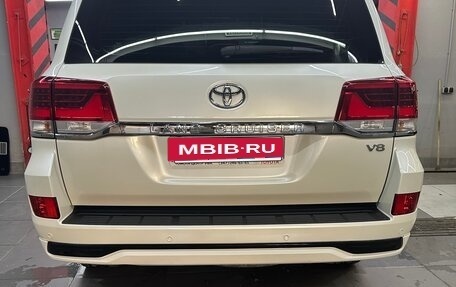 Toyota Land Cruiser 200, 2016 год, 6 700 000 рублей, 6 фотография
