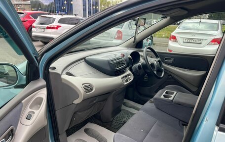 Nissan Tino, 1999 год, 299 999 рублей, 10 фотография