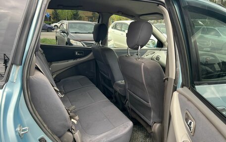 Nissan Tino, 1999 год, 299 999 рублей, 12 фотография