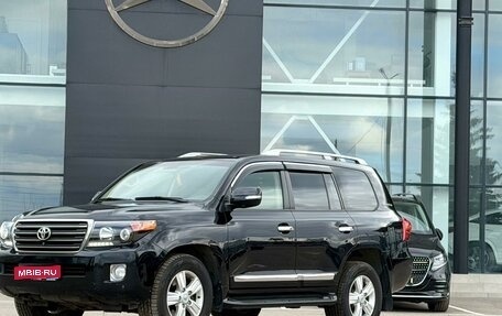 Toyota Land Cruiser 200, 2015 год, 3 399 000 рублей, 1 фотография