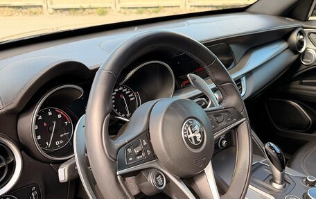 Alfa Romeo Stelvio, 2018 год, 2 749 000 рублей, 12 фотография