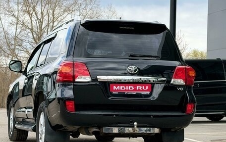Toyota Land Cruiser 200, 2015 год, 3 399 000 рублей, 3 фотография