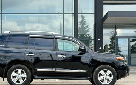 Toyota Land Cruiser 200, 2015 год, 3 399 000 рублей, 10 фотография