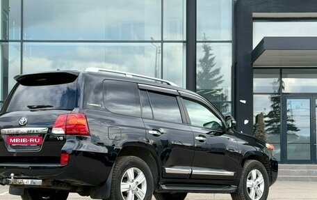 Toyota Land Cruiser 200, 2015 год, 3 399 000 рублей, 9 фотография