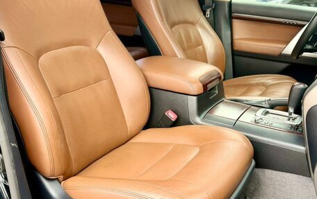 Toyota Land Cruiser 200, 2015 год, 3 399 000 рублей, 26 фотография