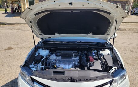 Toyota Camry, 2019 год, 2 900 000 рублей, 14 фотография