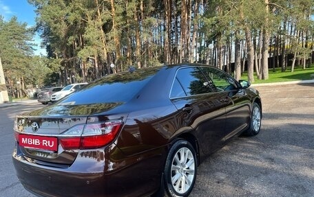Toyota Camry, 2017 год, 2 224 000 рублей, 6 фотография