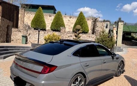 Hyundai Sonata VIII, 2022 год, 2 300 000 рублей, 3 фотография
