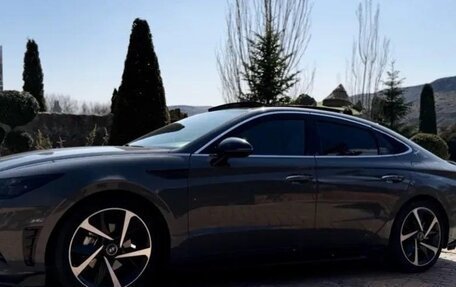 Hyundai Sonata VIII, 2022 год, 2 300 000 рублей, 4 фотография