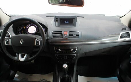 Renault Megane III, 2011 год, 550 000 рублей, 12 фотография