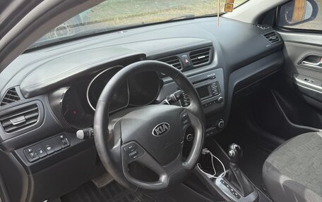 KIA Rio III рестайлинг, 2016 год, 950 000 рублей, 5 фотография