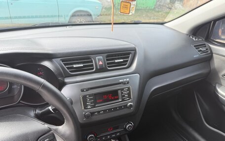 KIA Rio III рестайлинг, 2016 год, 950 000 рублей, 6 фотография