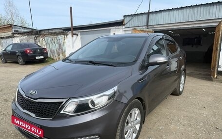 KIA Rio III рестайлинг, 2016 год, 950 000 рублей, 2 фотография