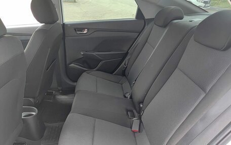 Hyundai Solaris II рестайлинг, 2019 год, 1 599 800 рублей, 10 фотография