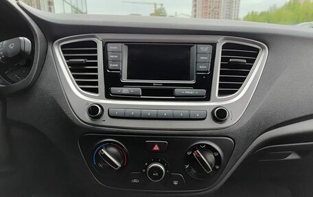 Hyundai Solaris II рестайлинг, 2019 год, 1 599 800 рублей, 12 фотография