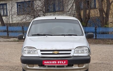 Chevrolet Niva I рестайлинг, 2004 год, 260 000 рублей, 2 фотография