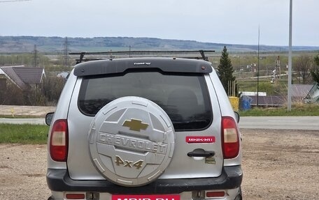 Chevrolet Niva I рестайлинг, 2004 год, 260 000 рублей, 7 фотография