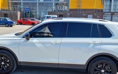 Volkswagen Tiguan II, 2018 год, 2 100 000 рублей, 10 фотография