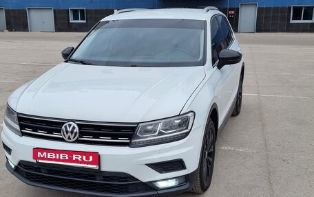 Volkswagen Tiguan II, 2018 год, 2 100 000 рублей, 12 фотография