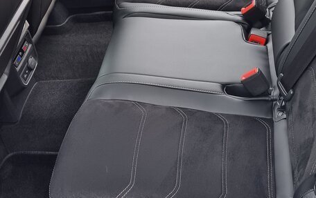 Volkswagen Tiguan II, 2018 год, 2 100 000 рублей, 19 фотография