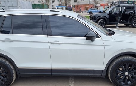 Volkswagen Tiguan II, 2018 год, 2 100 000 рублей, 22 фотография