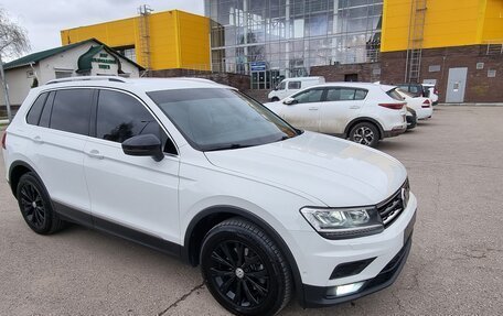 Volkswagen Tiguan II, 2018 год, 2 100 000 рублей, 34 фотография