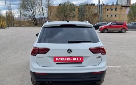 Volkswagen Tiguan II, 2018 год, 2 100 000 рублей, 28 фотография