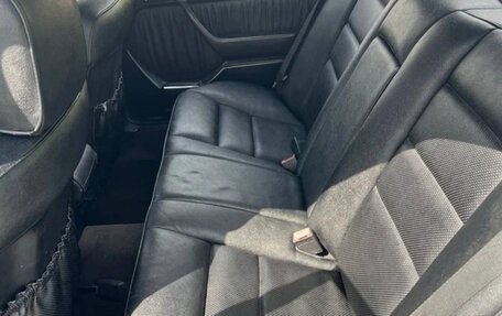 Mercedes-Benz E-Класс, 1994 год, 1 570 000 рублей, 20 фотография