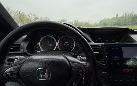 Honda Accord VIII рестайлинг, 2011 год, 1 050 000 рублей, 10 фотография