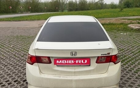 Honda Accord VIII рестайлинг, 2011 год, 1 050 000 рублей, 5 фотография