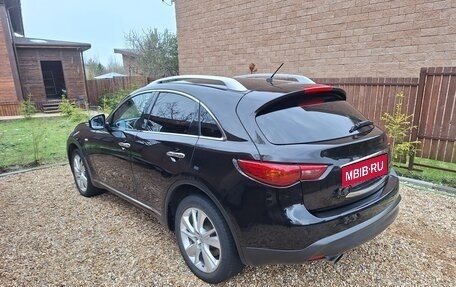 Infiniti QX70, 2014 год, 1 850 000 рублей, 4 фотография