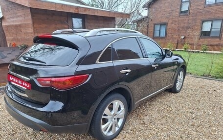 Infiniti QX70, 2014 год, 1 850 000 рублей, 6 фотография