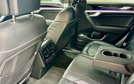 Volkswagen Touareg III, 2019 год, 4 500 000 рублей, 12 фотография