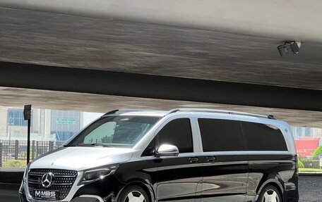 Mercedes-Benz V-Класс, 2025 год, 39 780 000 рублей, 2 фотография