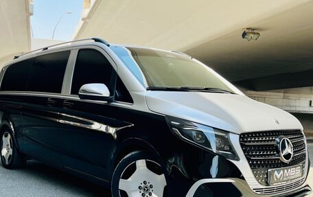Mercedes-Benz V-Класс, 2025 год, 39 780 000 рублей, 28 фотография