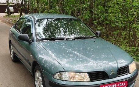 Mitsubishi Carisma I, 2001 год, 290 000 рублей, 1 фотография