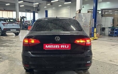 Volkswagen Jetta VI, 2015 год, 900 000 рублей, 4 фотография