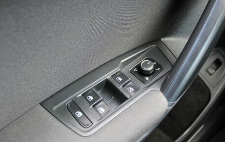 Volkswagen Tiguan II, 2019 год, 2 759 000 рублей, 9 фотография