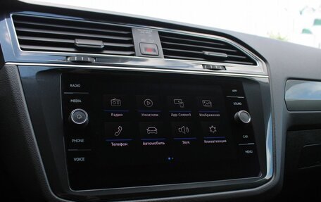 Volkswagen Tiguan II, 2019 год, 2 759 000 рублей, 15 фотография