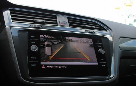 Volkswagen Tiguan II, 2019 год, 2 759 000 рублей, 17 фотография