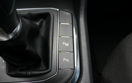 Volkswagen Tiguan II, 2019 год, 2 759 000 рублей, 22 фотография