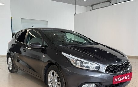 KIA cee'd III, 2015 год, 1 390 000 рублей, 3 фотография